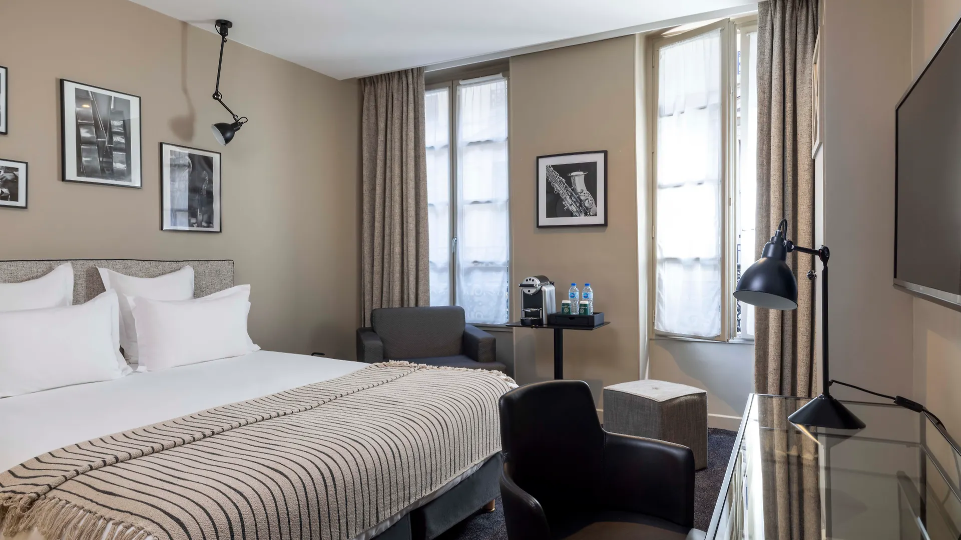 Hotel Helios Opera Paris