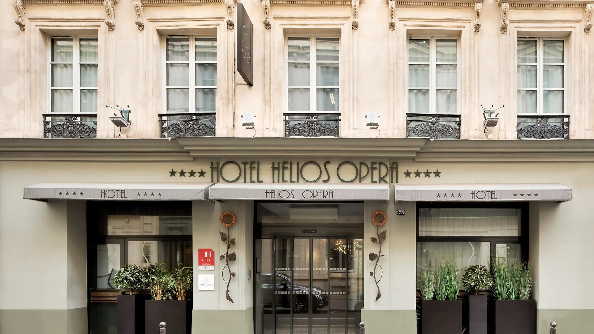 Hotel Helios Opera Paris
