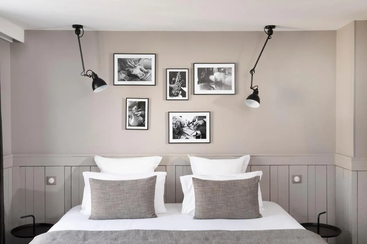 Hotel Helios Opera Paris France
