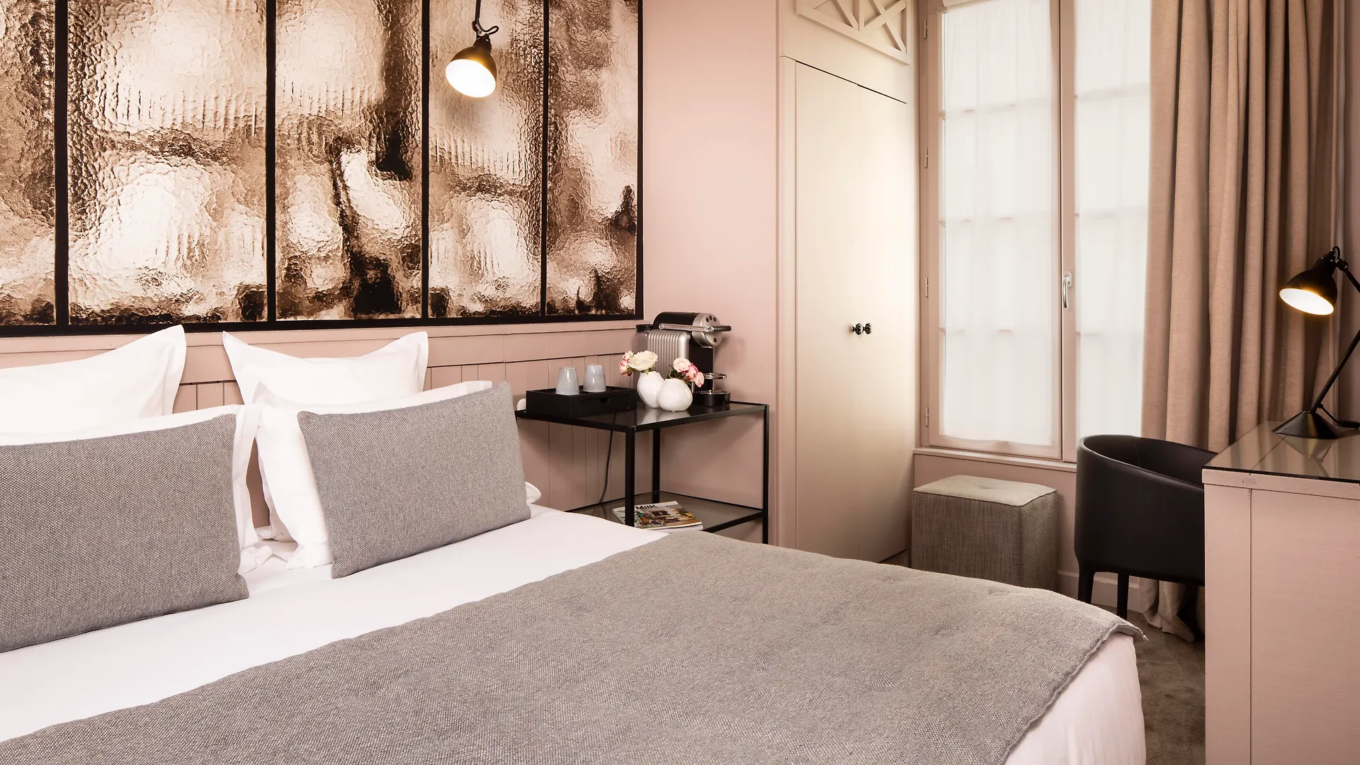 Hotel Helios Opera Париж 4*,  Франция